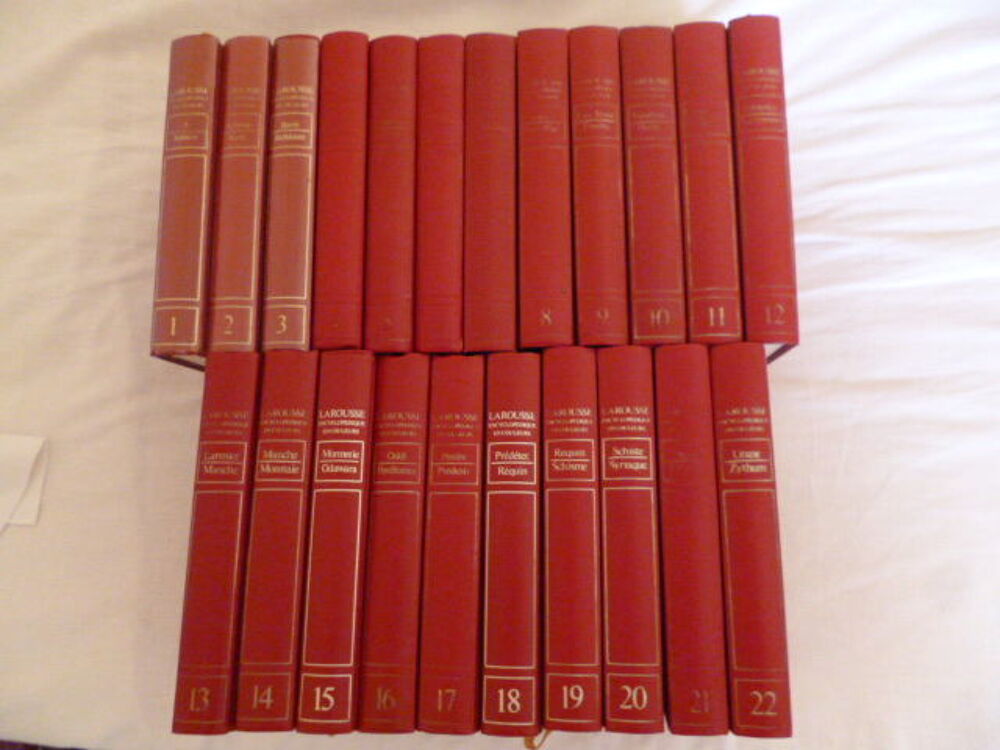 Larousse encyclop&eacute;dique en couleurs , illustr&eacute; Livres et BD
