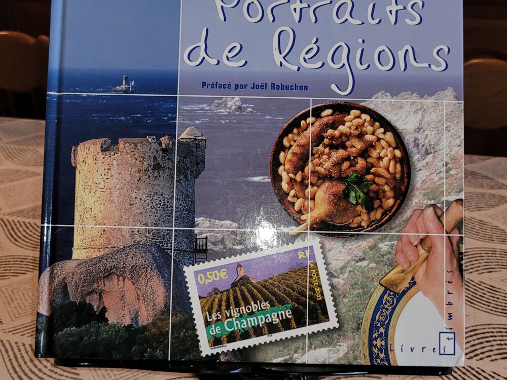 Livre Timbres Portrait des R&eacute;gions Livres et BD