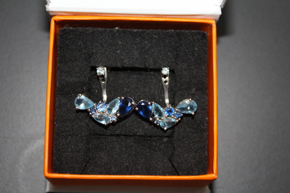 Boucles d'oreilles argent /oxydes de zirconium Bijoux et montres