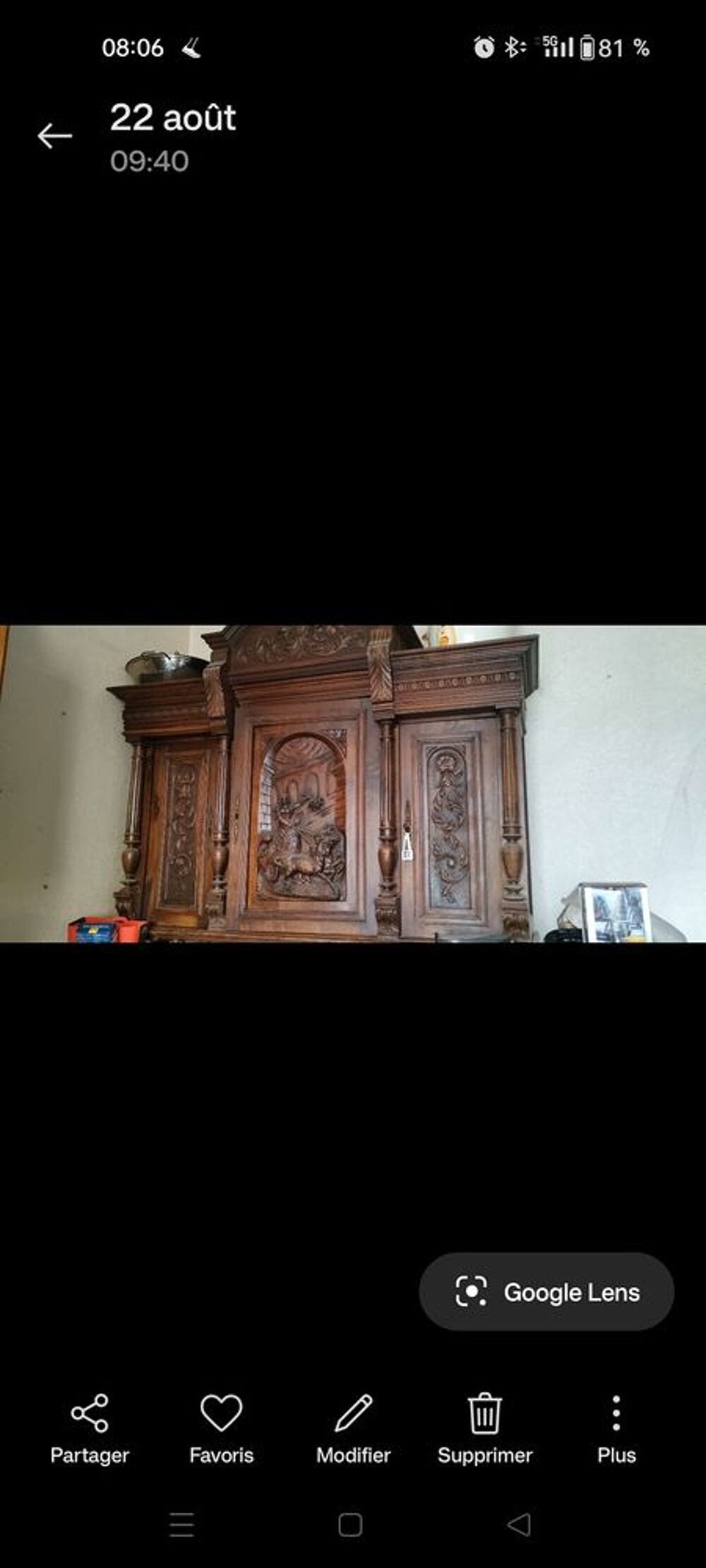 Buffet en bois massif &agrave; donner Meubles