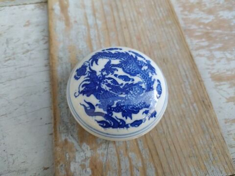 Boite Porcelaine de Chine Décor Dragon Cire à Cachet Chinese Loches (37)