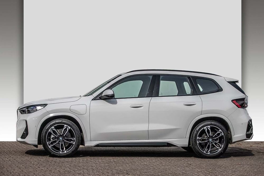 X1 xDrive30e 326 ch M Sport DKG7 2025 occasion 75008 Paris