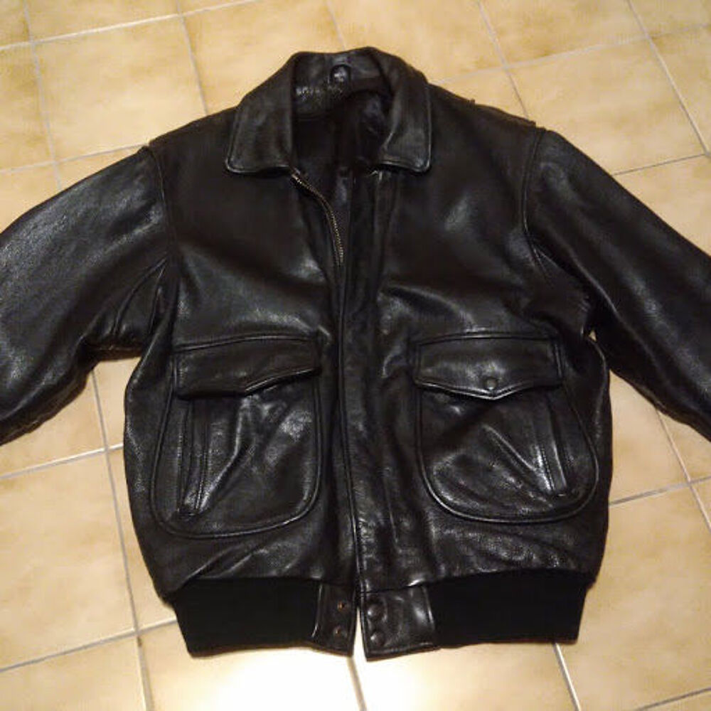 BLOUSON CUIR NOIR ET OU MOTO Vêtements