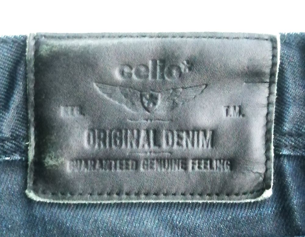Jean's enduit noir C&eacute;lio, taille M Vêtements