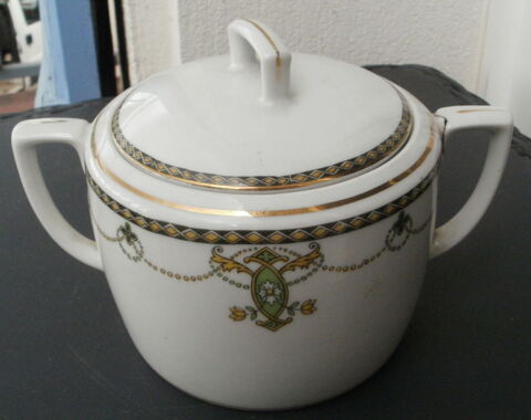 SUCRIER en porcelaine HUTSCHENREUTHER ALTROHIAU HABSBURG 10 Montauban (82)