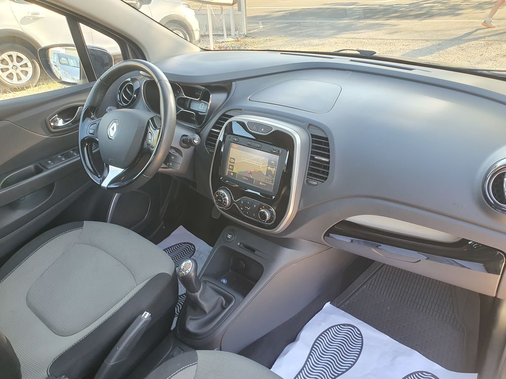 Captur TCe 90 Energy S&S eco2 Zen 2014 occasion 28000 Chartres