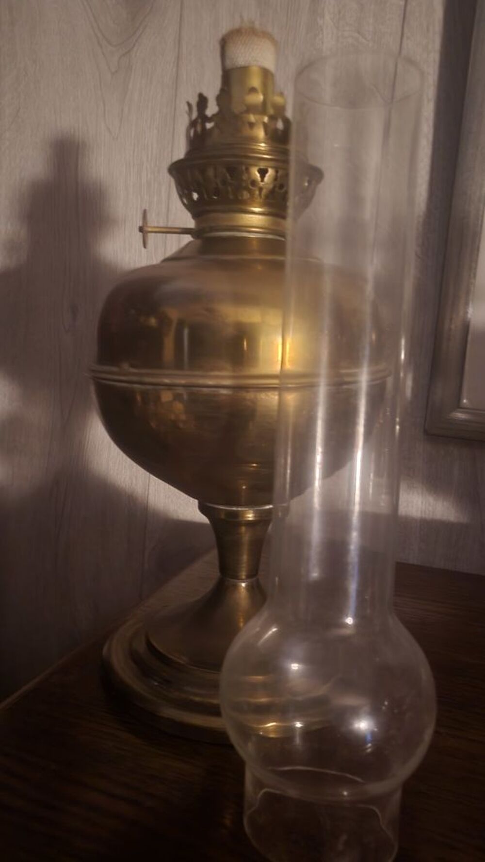 lampe p&eacute;trole cuivre Décoration