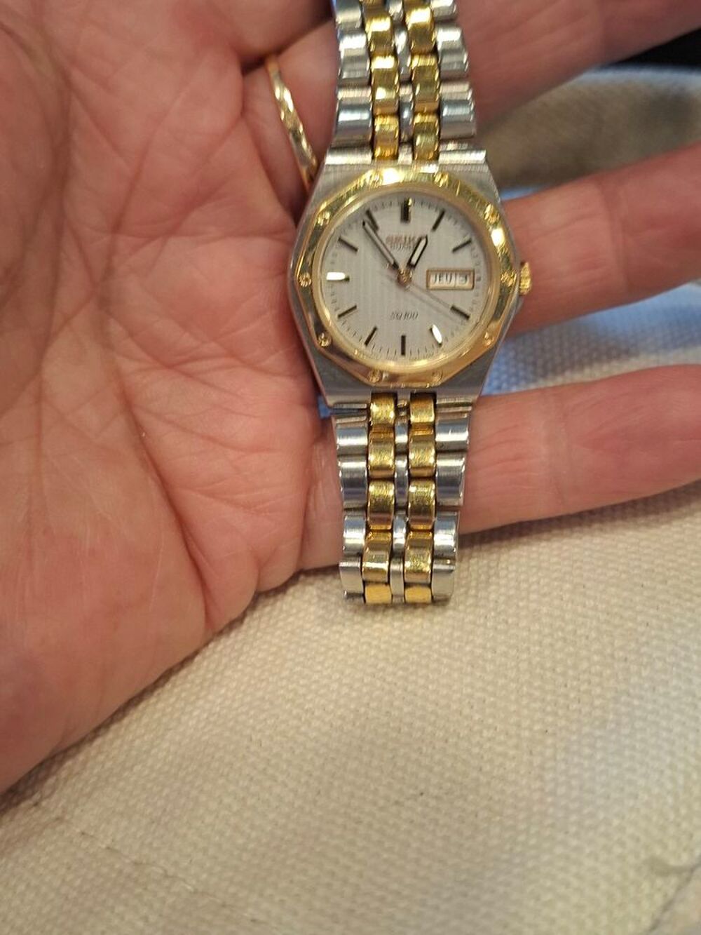 Montre Seiko femme Bijoux et montres