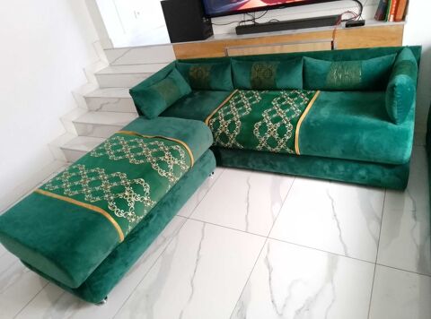 canap d'angle 400 Aulnay-sous-Bois (93)