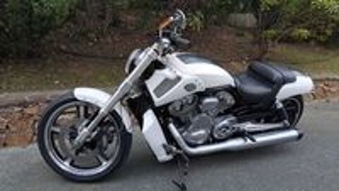 HARLEY-DAVIDSON 2011 occasion 83600 Fr&eacute;jus