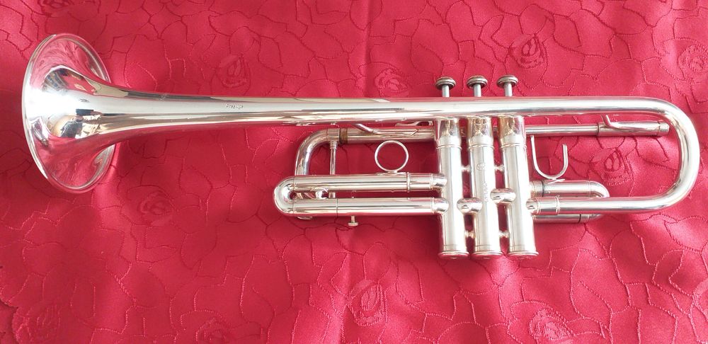Trompette Ut Courtois prestige Instruments de musique