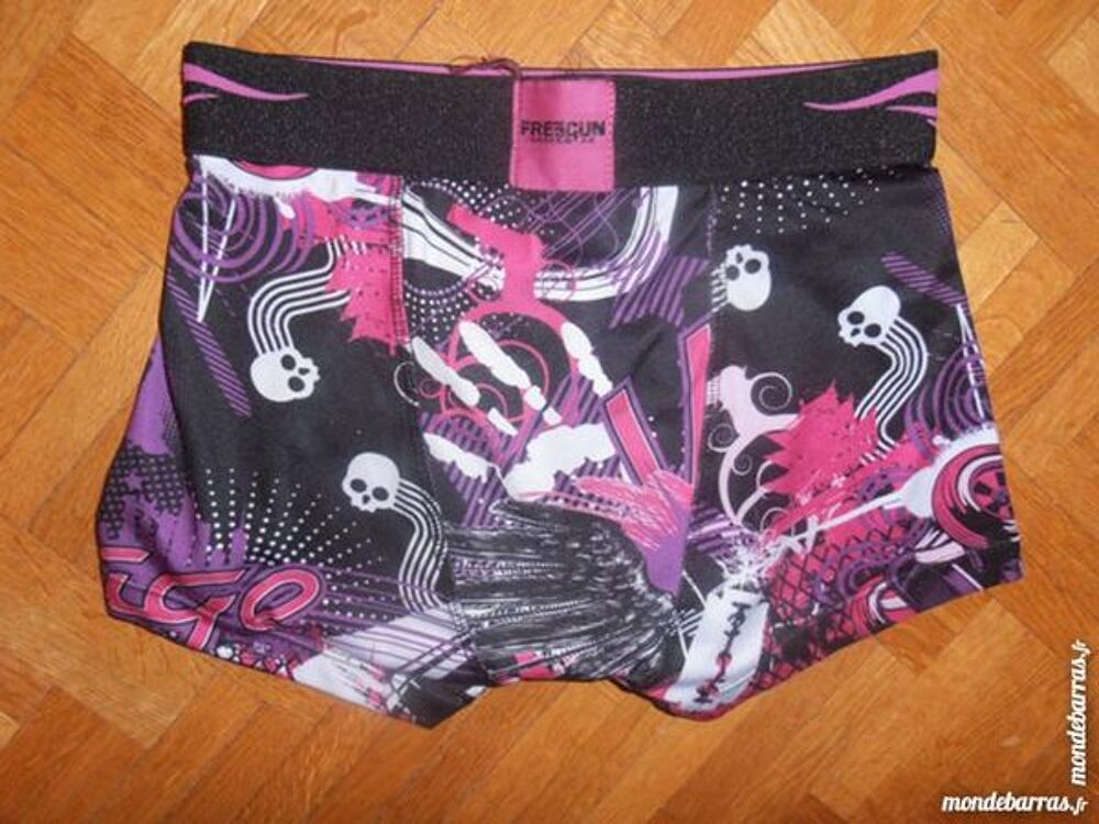 Cale&ccedil;on Freegun 4/6 (V4) Vêtements enfants
