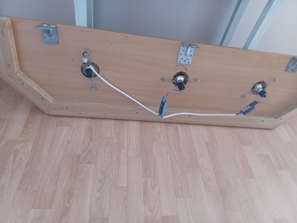 support 3 lampes en bois Meubles