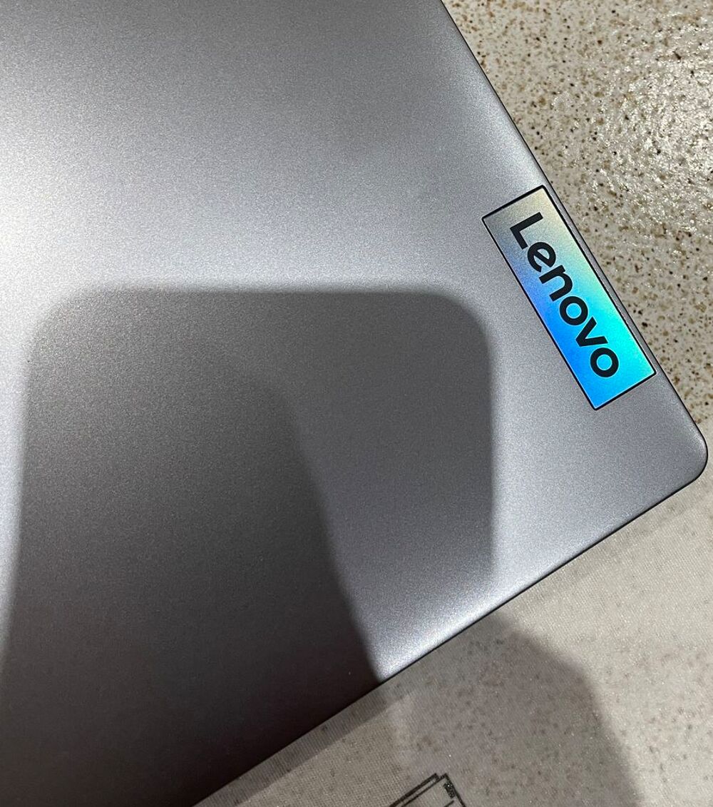 Ordinateur portable leonovo Matériel informatique