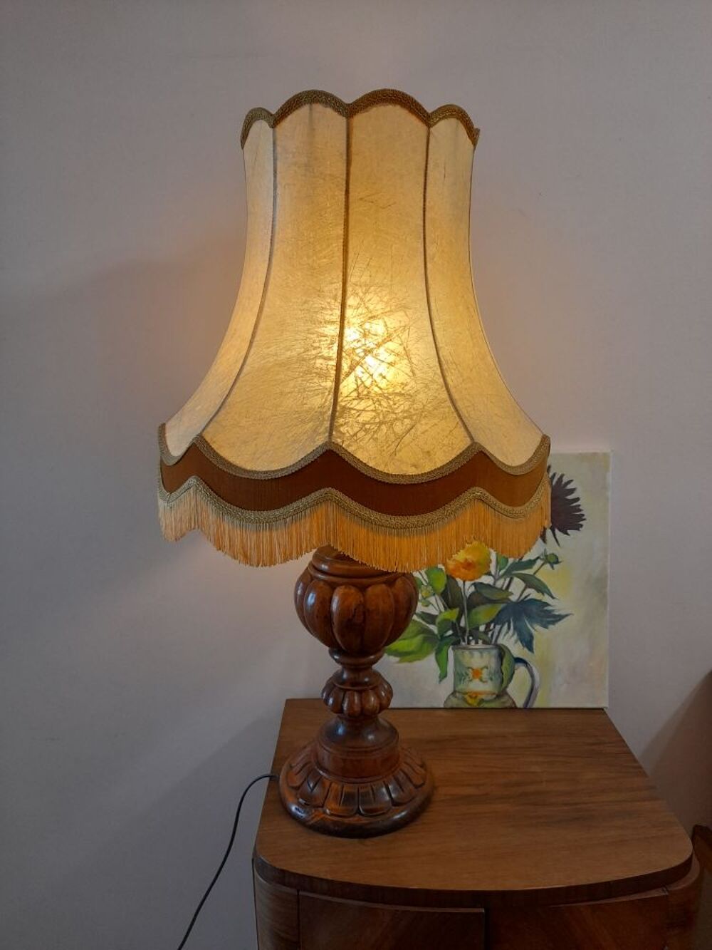 lampe artisanale en bois de poirier avec abat-jour Décoration