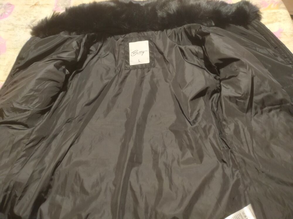 doudoune neuf taille L Vêtements
