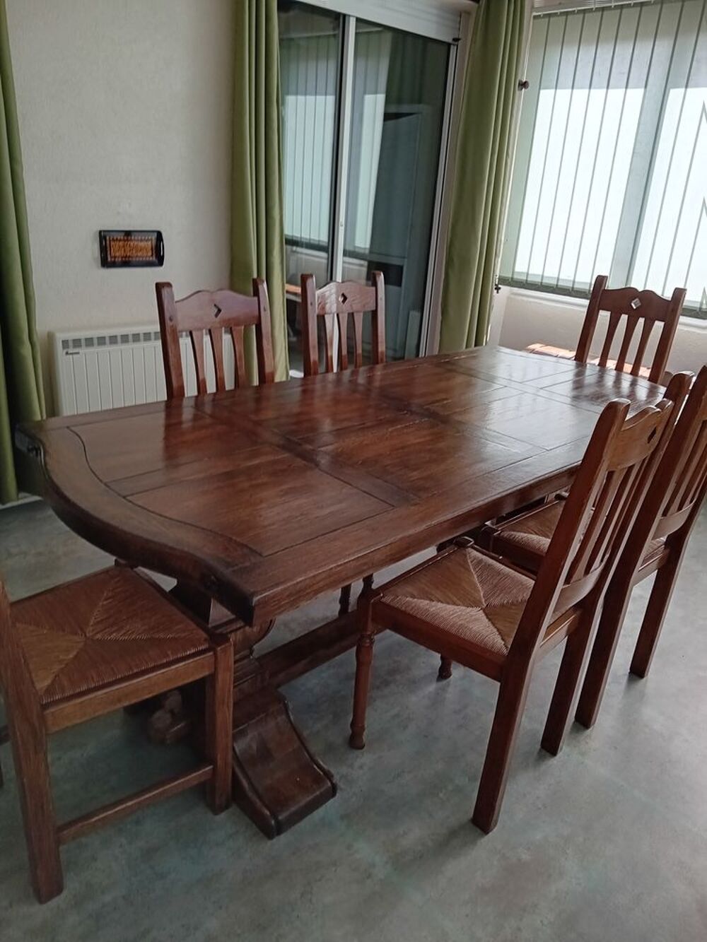  table monastere Meubles