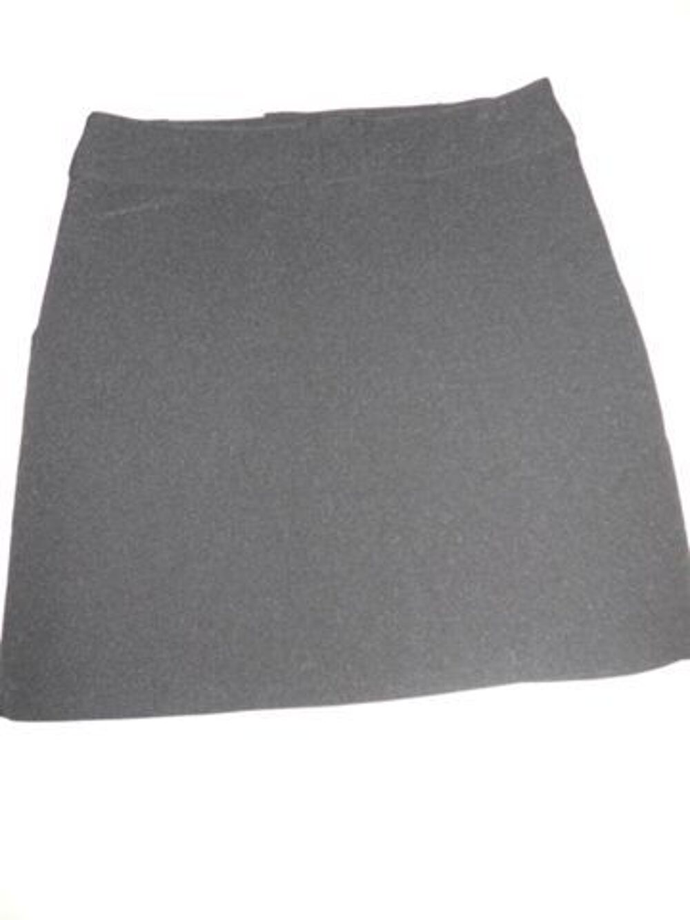 Jupe noire KIABI WOMAN T 36, neuve Vêtements