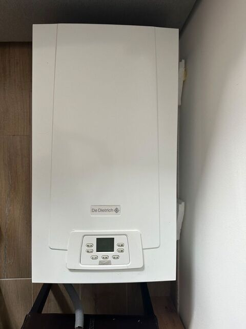 Chaudire gaz De Dietrich MPX 24/29 + 4 radiateurs 450 Alfortville (94)
