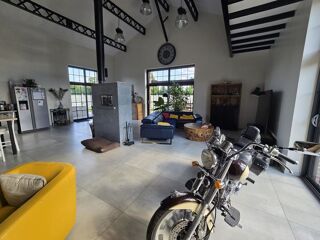  Maison � vendre 9 pi�ces 295 m�