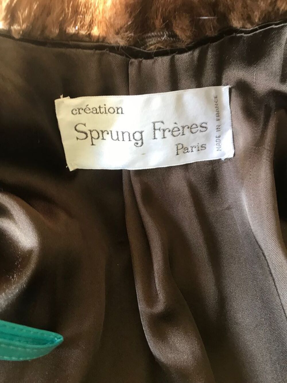 Manteau de vison et Shapka en renard Vêtements