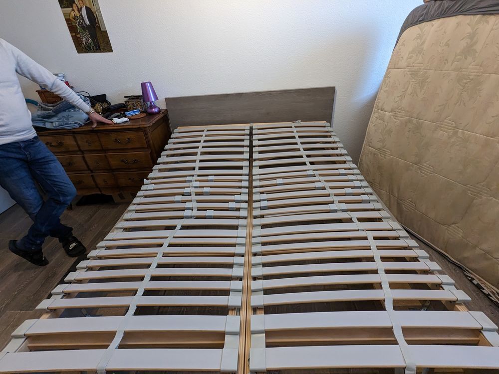 Sommier articul&eacute;s manuellement pour 2 personnes Meubles