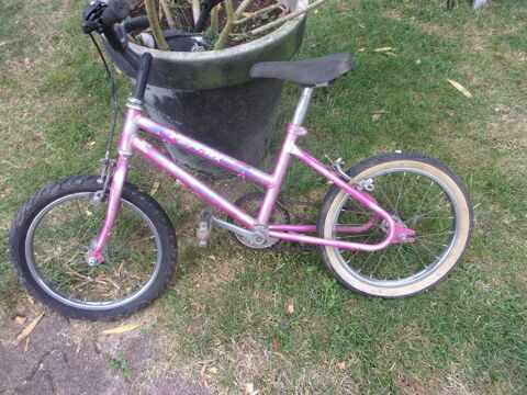 velo pour petite fille 30 Paizay-Naudouin-Embourie (16)