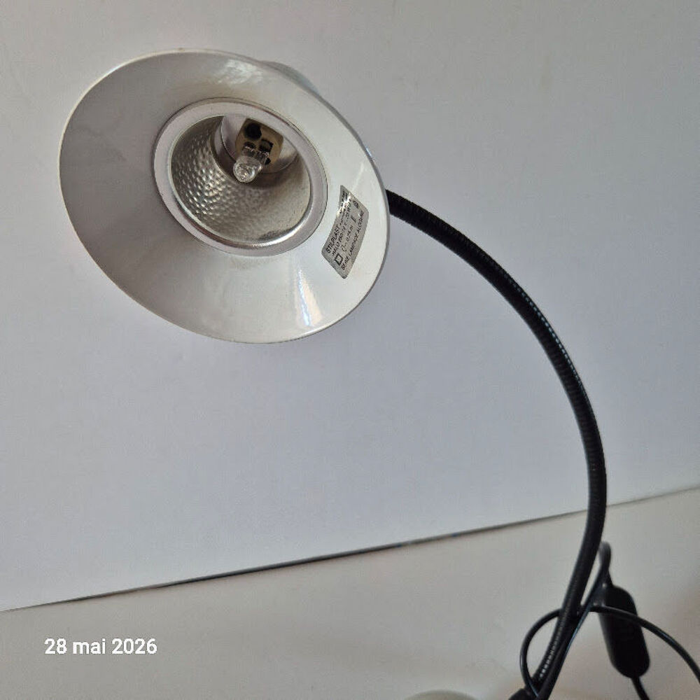 lampe de bureau italienne, ann&eacute;e 90, en parfait &eacute;tat de fonc Décoration