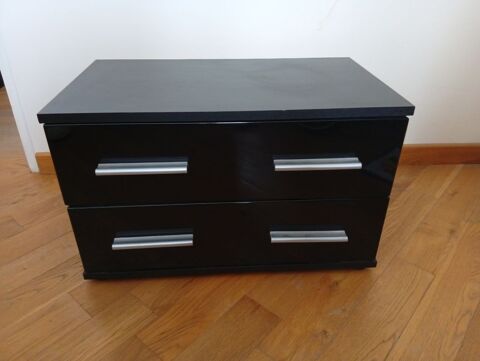 Table de chevet / de nuit noire 90 Montigny-le-Bretonneux (78)