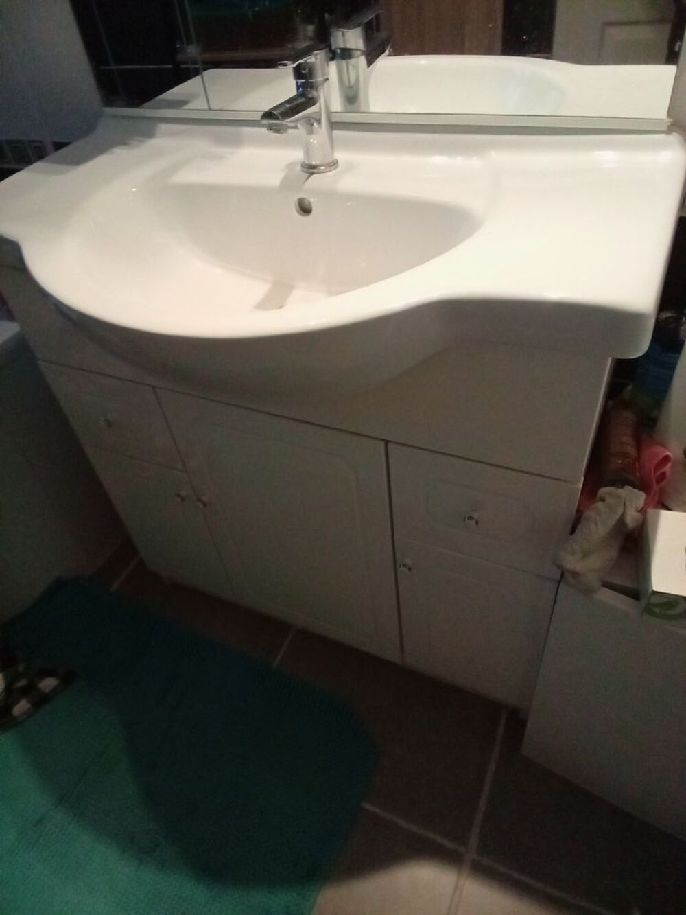 Meuble de salle de bain avec miroir et vasque Dcoration