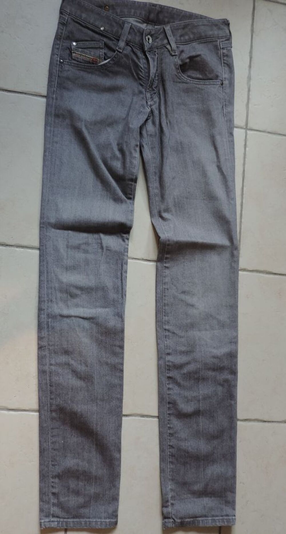 JEAN DIESEL GRIS Vêtements