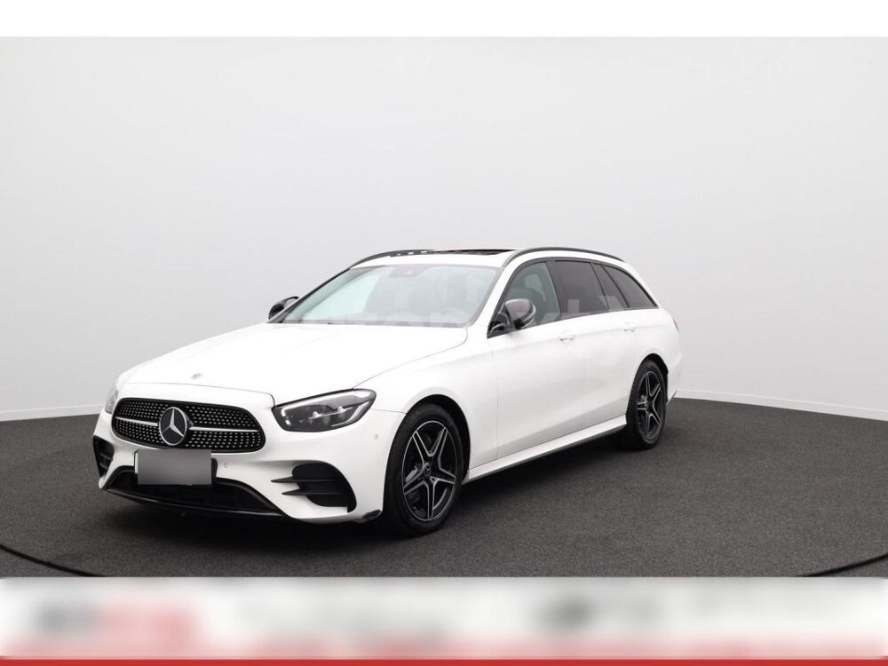 Classe E 220 d Break AMG Line Night 2023 occasion 33000 Bordeaux
