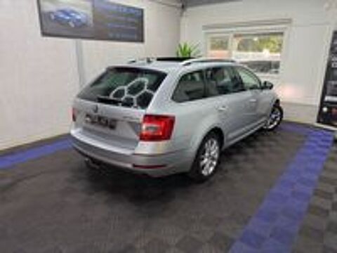 Octavia Combi 2.0 TDI 150 ch SCR DSG7 CLEVER (7 CV) 2019 occasion 69120 Vaulx-en-Velin