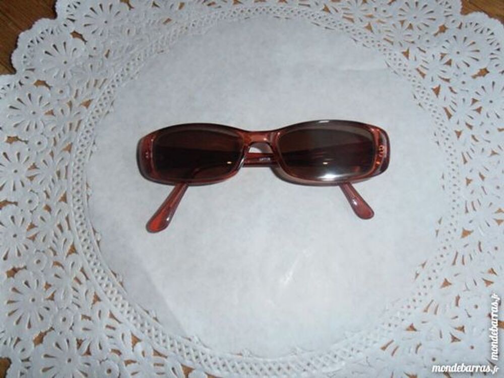 Monture de lunettes 10 (27) Bijoux et montres