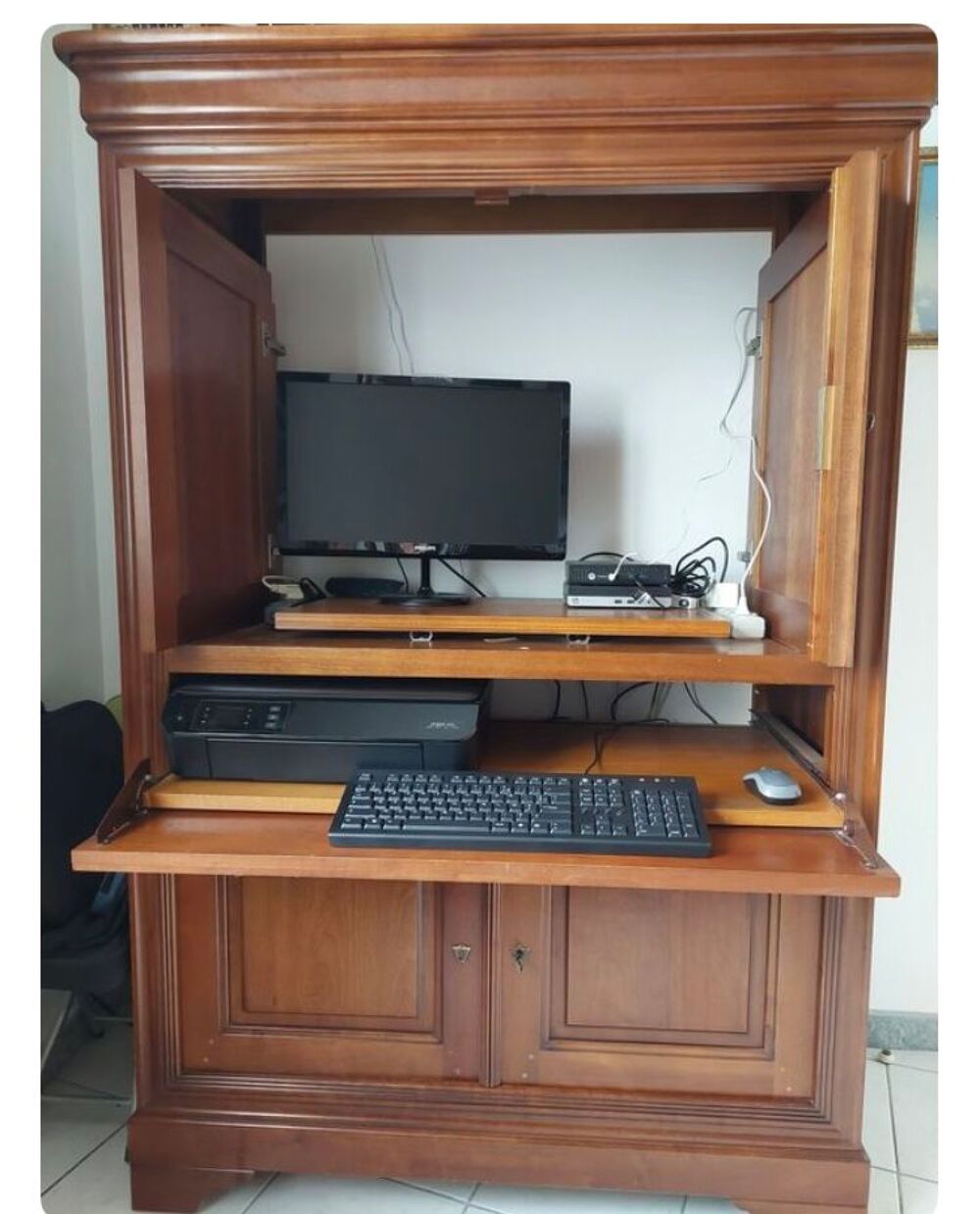 Meuble Tv ou hi-fi ou bureau Audio et hifi