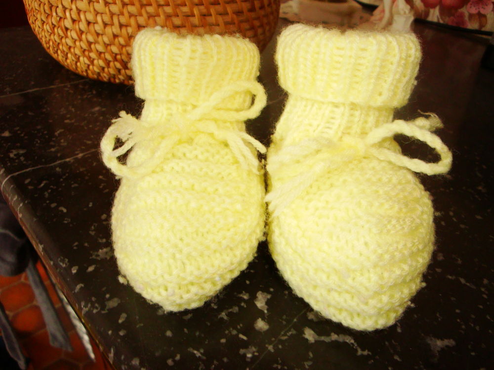 3 paires de petits chaussons fait main Vêtements enfants