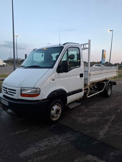 RENAULT TRUCKS Camion - porteur > 3,5 t 2004 occasion Redessan 30129