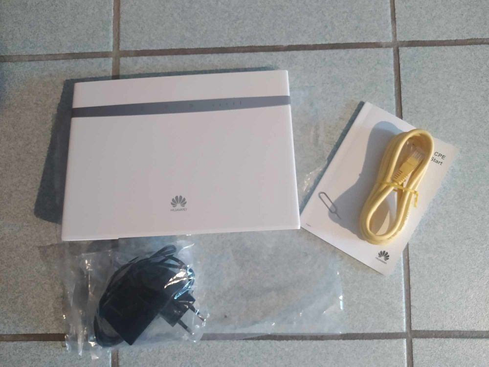 Routeur 4G LTE Huawei B525s-23a Matériel informatique