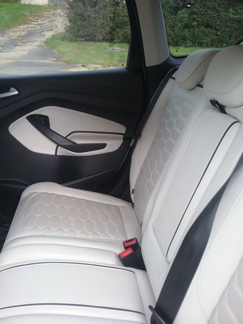 Kuga 2.0 TDCi 150 S&S 4x4 Powershift Executive 2018 occasion 25390 Loray