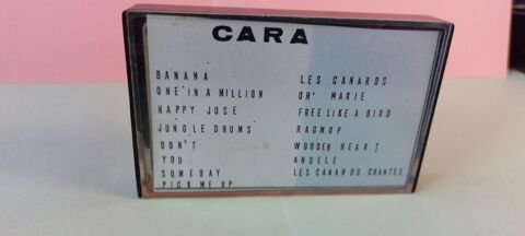 Cassette Audio Vintage avec Liste de Chansons 1 Br�val (78)