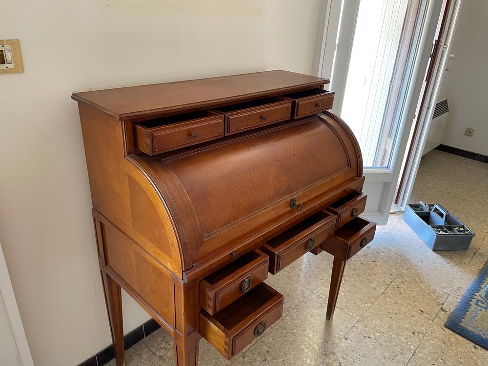 Petit bureau &agrave; rouleau Meubles