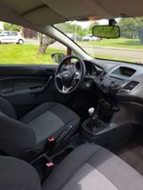 Fiesta 1.25 60 Ambiente 2010 occasion 82000 Montauban