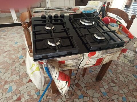 plaque gaz 4 feux encastrable 100 Port-Sainte-Foy-et-Ponchapt (33)