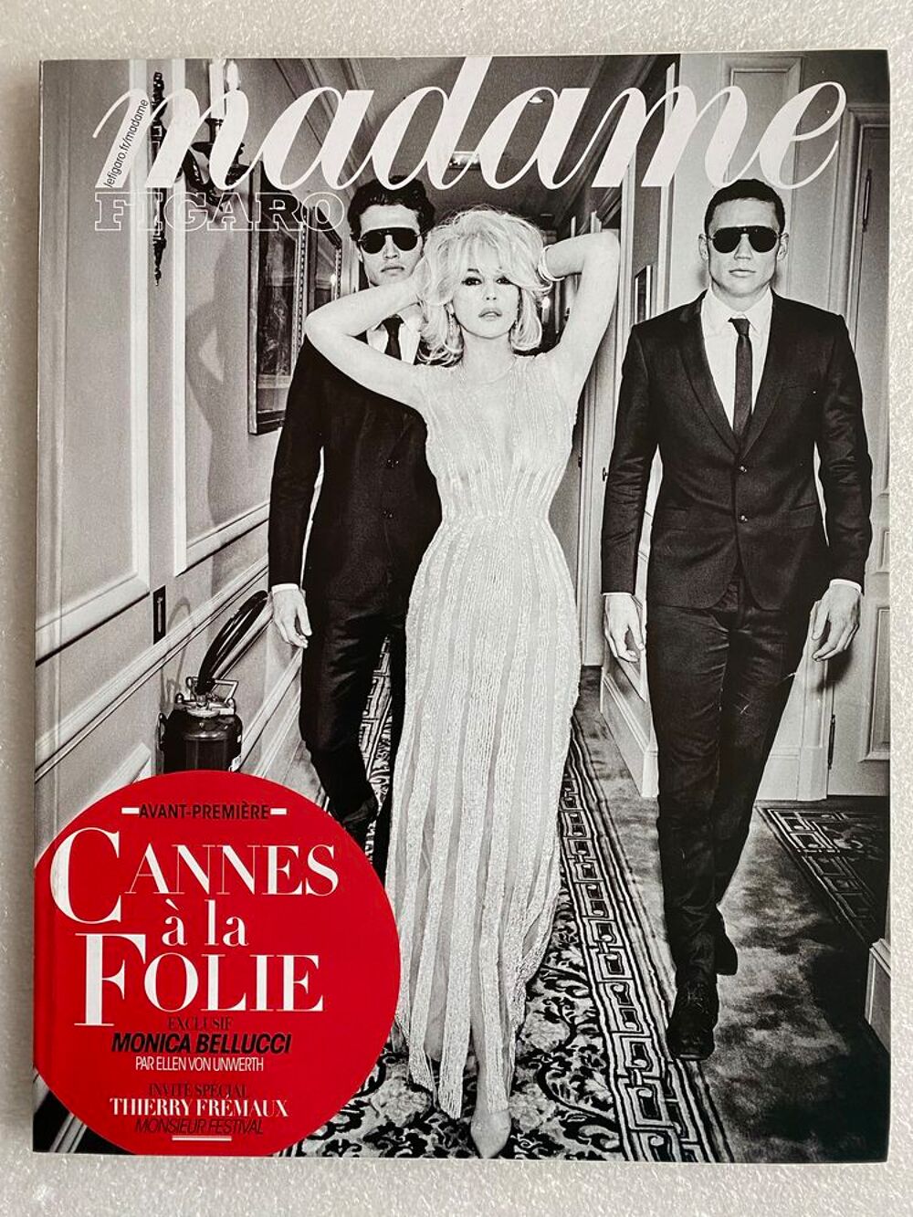 MADAME FIGARO n&deg;22629 12/05/2017 MONICA BELLUCCI/ CANNES Livres et BD