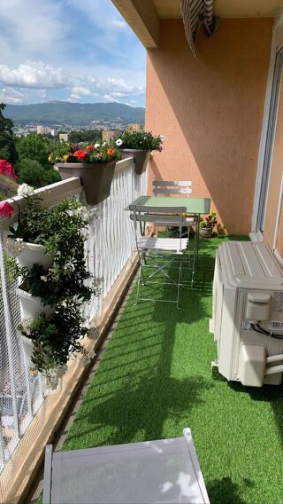  Appartement � vendre 4 pi�ces 83 m� Marseille