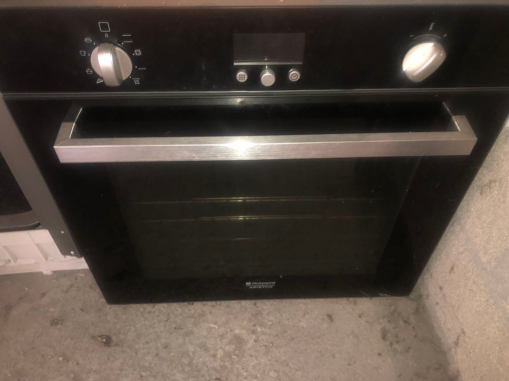 Four encastrable Electromnager