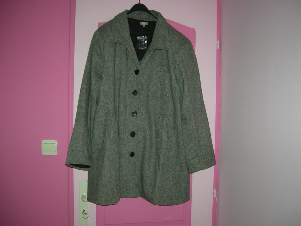 MANTEAU NEUF GRANDE TAILLE BLEU BONHEUR Vêtements