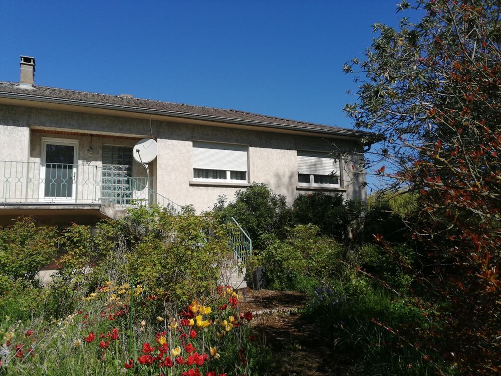 Vente Maison MAISON 101 M2 habitable + Terrain  2600 M2 Marieulles