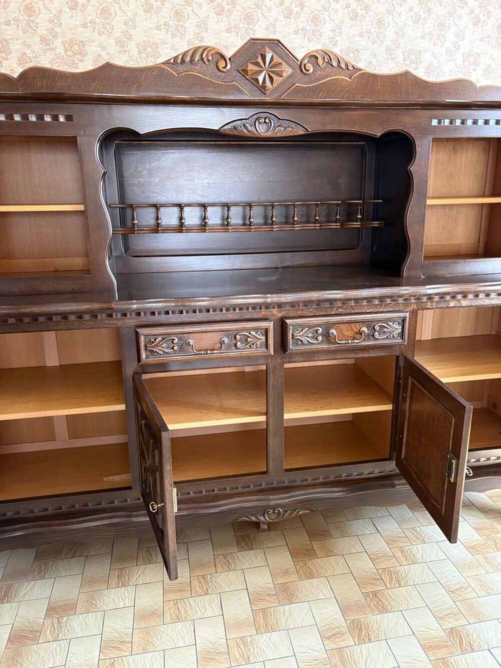 Buffet basque / vaisselier Meubles