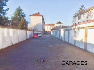  Parking / Garage  louer 12 m